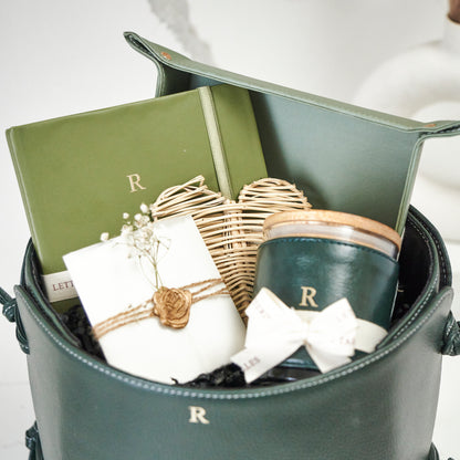 THE EVERGREEN ELEGANCE BASKET