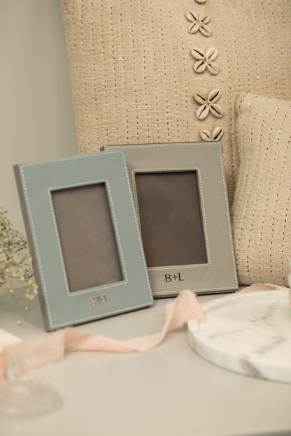 FAUX LEATHER PHOTOFRAME